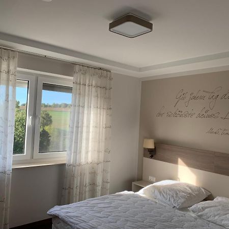Exklusive Wohnung mit Brettachblick Rot am See Exterior foto